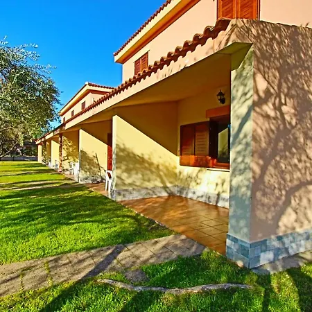 Residence Li Menduli San Teodoro  Exterior photo
